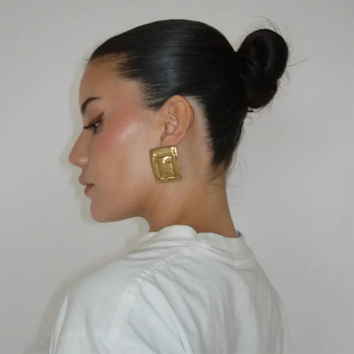 Valentina, The Vintage Earrings